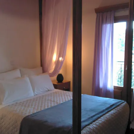 Menta 3* Karpenísion